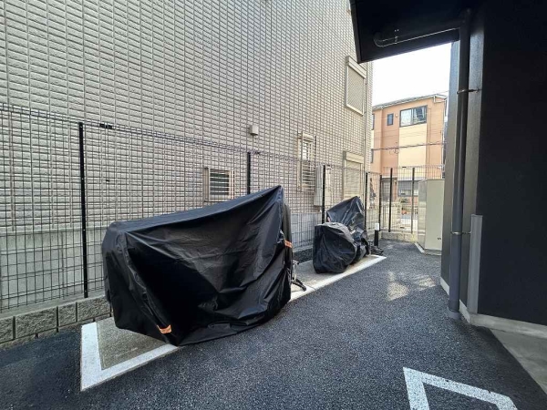 バイク置場