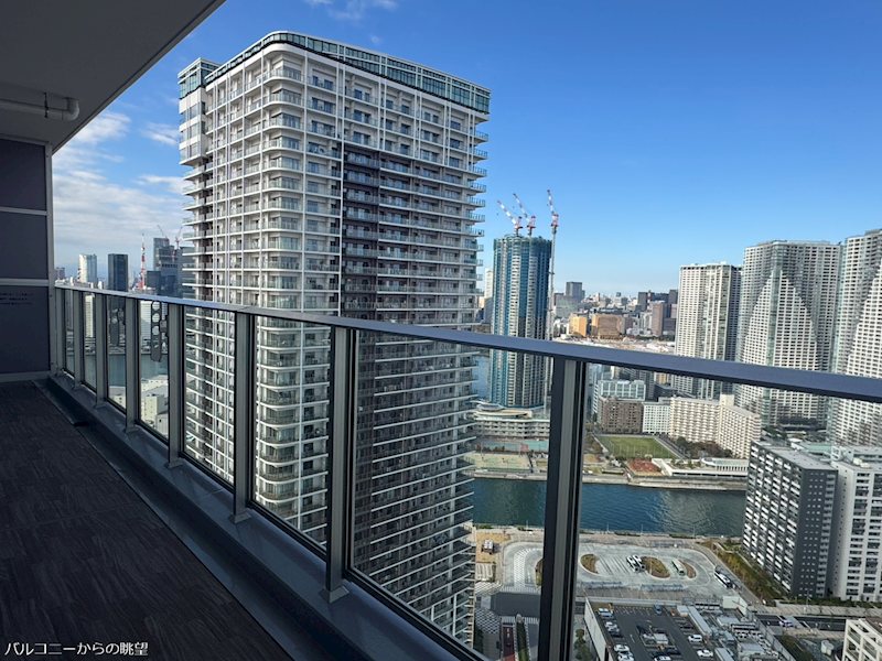 【バルコニー】