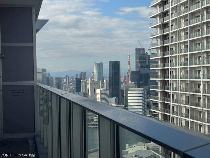 【バルコニー】