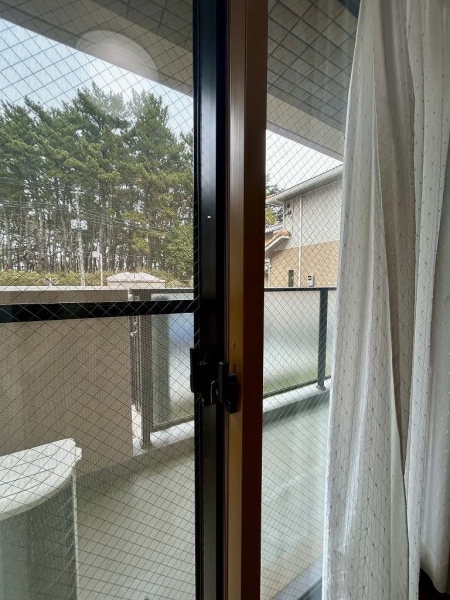 洋室、和室窓は内窓を設置しております