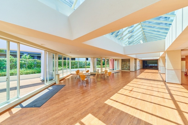 キッズルーム、パーティールーム等を備えるギャレリア