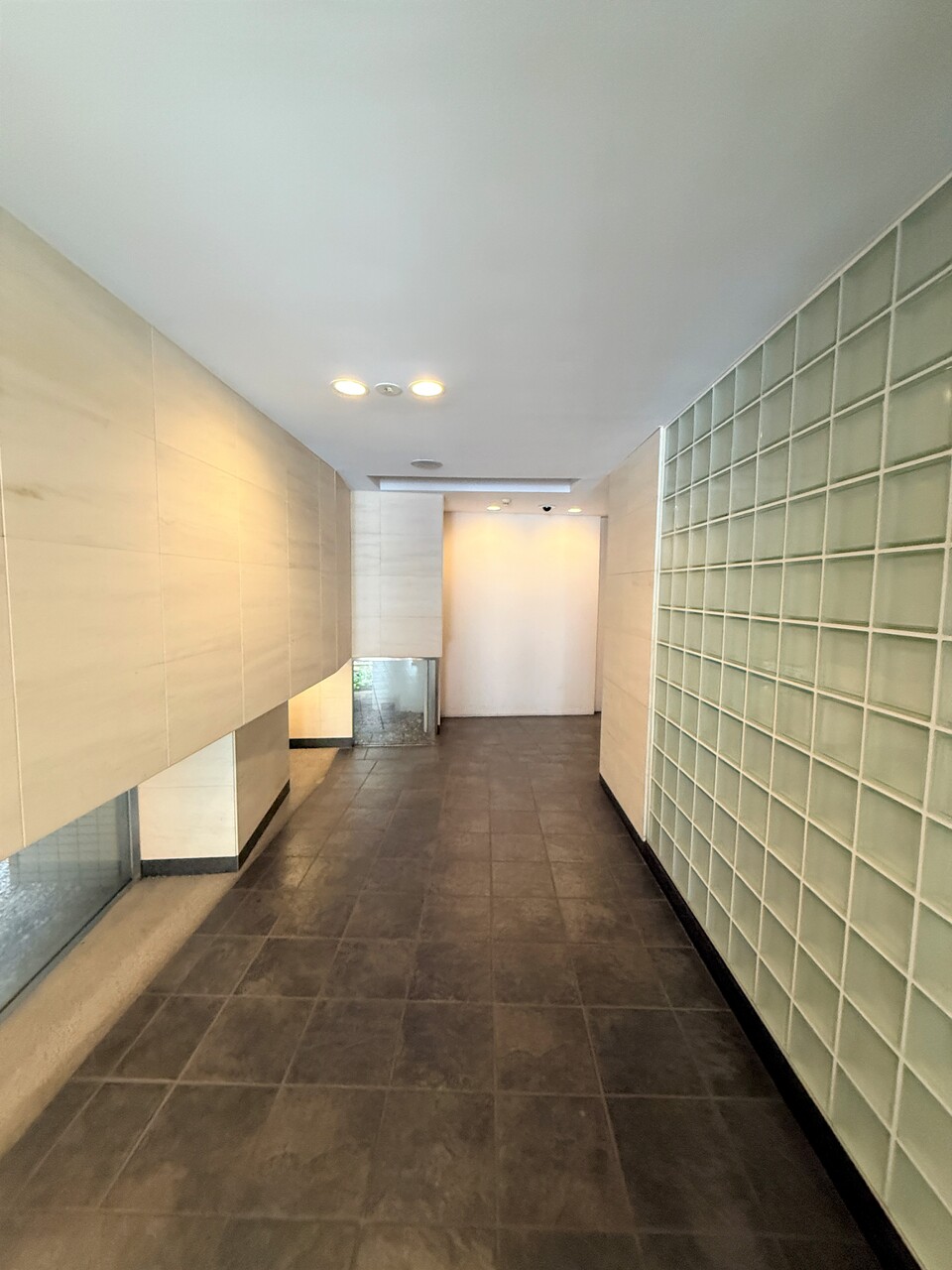 【共用部】大切なペットと暮らせるマンション(飼育細則あり)。これからペットを飼うことを検討中の方にもおすすめです。