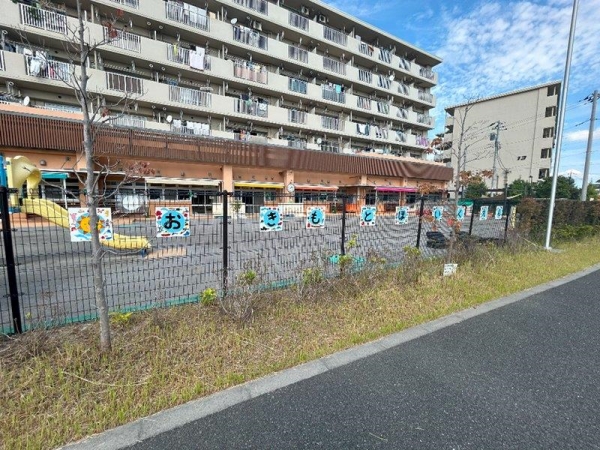 興本保育園まで徒歩7分(約560m)