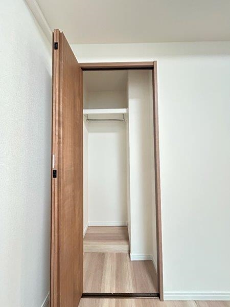 約5.5帖　洋室(1)の収納