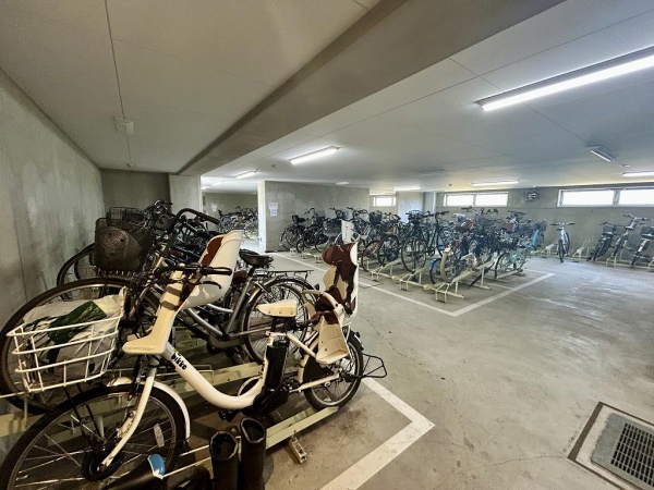 敷地内駐輪場（使用料無料）