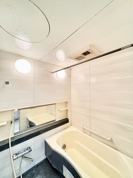 浴室は１４０ｃｍ×１８０ｃｍのゆったりサイズ！