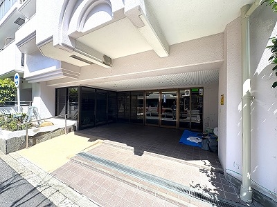 マンションの顔となるエントランス