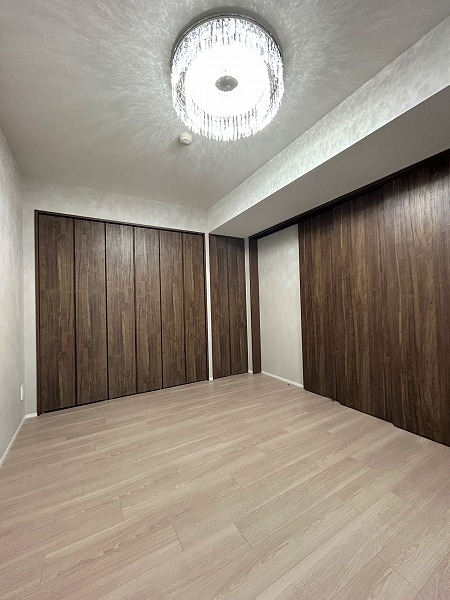 クローゼット付きのため、室内をスッキリお使いいただけます