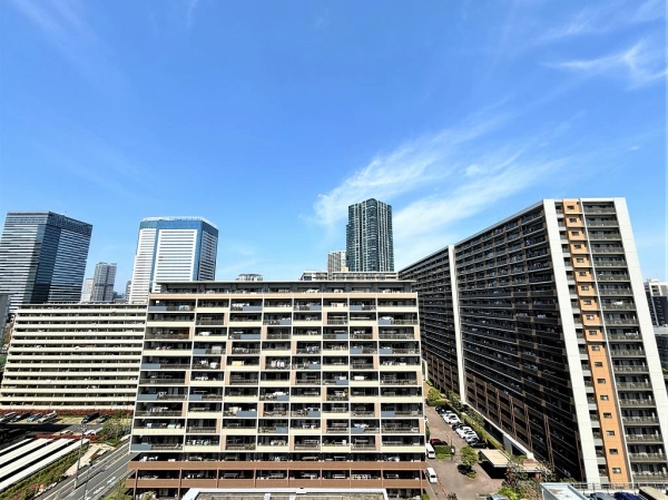 ルーフバルコニーからの眺望、陽当たり通風良好