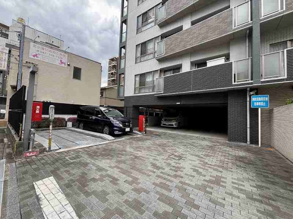 敷地内駐車場