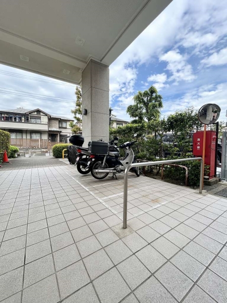 バイク置き場