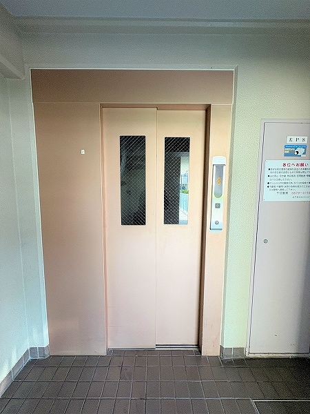 エレベータ