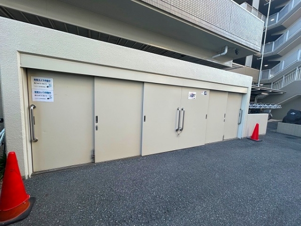ゴミ置き場