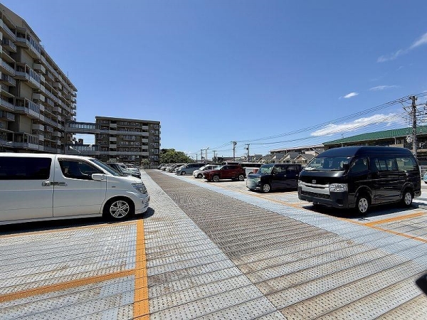 駐車場　上段