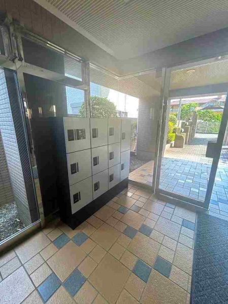 宅配ロッカーになります。