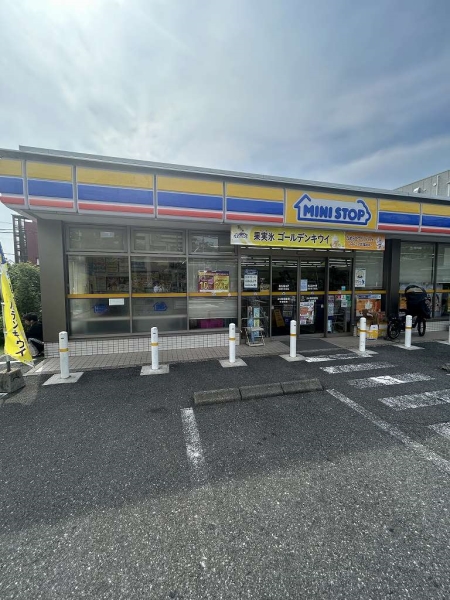 ミニストップ北砂六丁目店まで徒歩4分