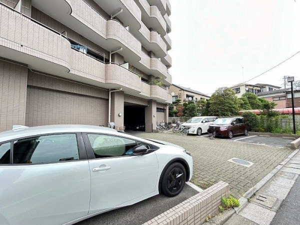 敷地内平面駐車場/2026年4月時点空き有