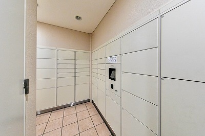 雨の日にも荷物が受け取れる宅配ボックス
