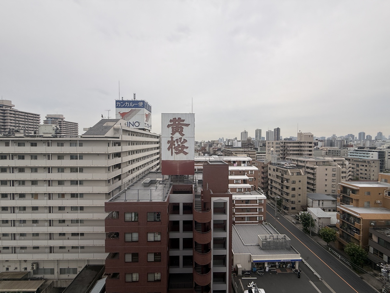 バルコニーからの眺望。（2026年7月撮影）
