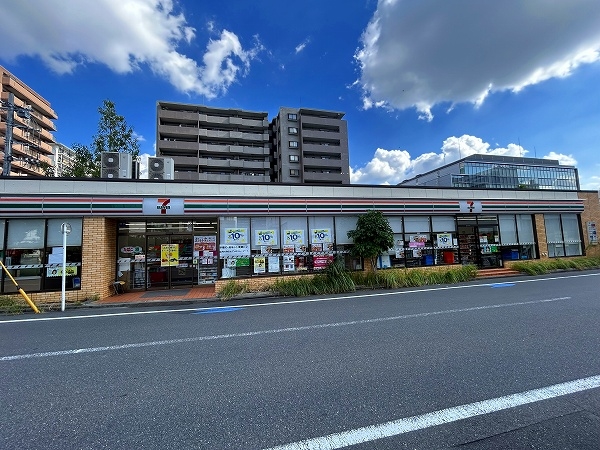 セブンイレブン佐賀2丁目店まで徒歩4分（約280m）