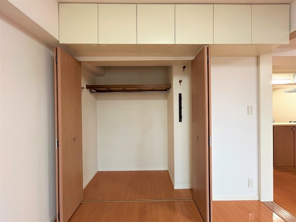 洋室のクローゼット