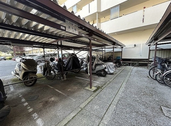 バイク置場