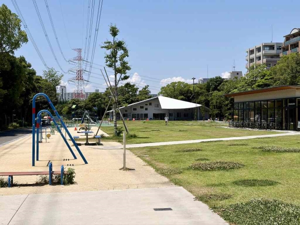 総合レクリエーション公園徒歩11分