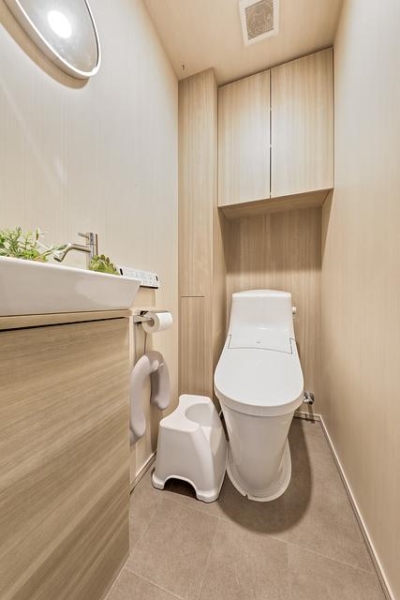 手洗い付きのトイレです