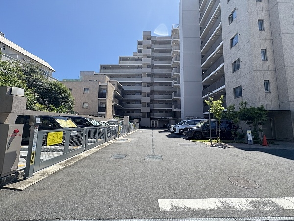 敷地内駐車場