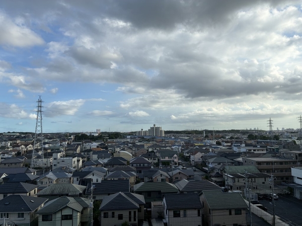 周辺に商業施設あり！