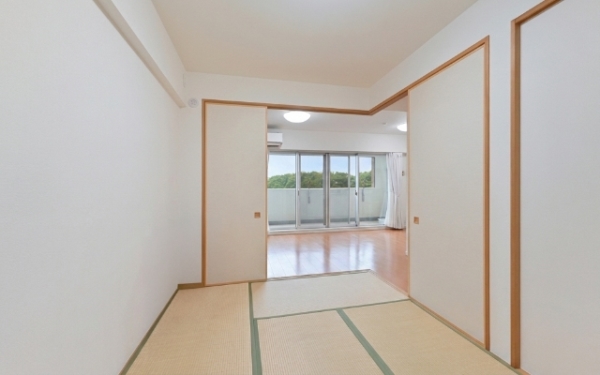 ＣＧで家具を消す加工を行ったイメージ写真です。