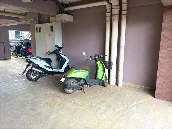 バイク置き場　150ｃｃ以下月額500円