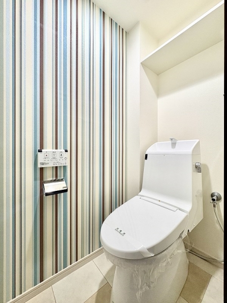 窓付きのトイレとなります！