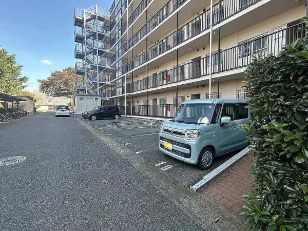 敷地内平置駐車場