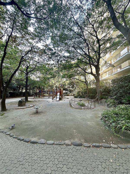 敷地内公園
