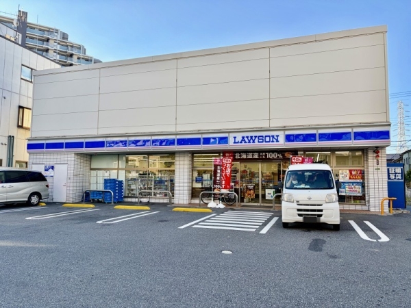 ローソン新田一丁目店（コンビニ）です。【徒歩6分/450m】