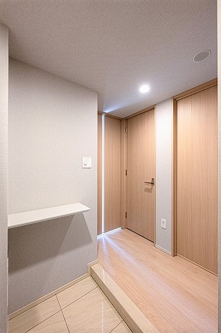 カウンター付の玄関♪