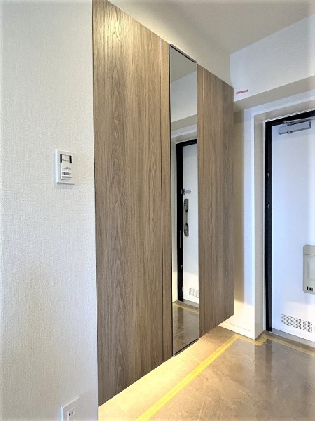 収納力のある下足入れです