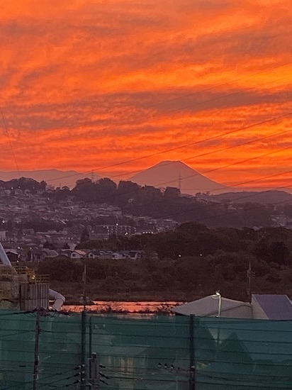 夕焼けの富士山（売主様提供写真）