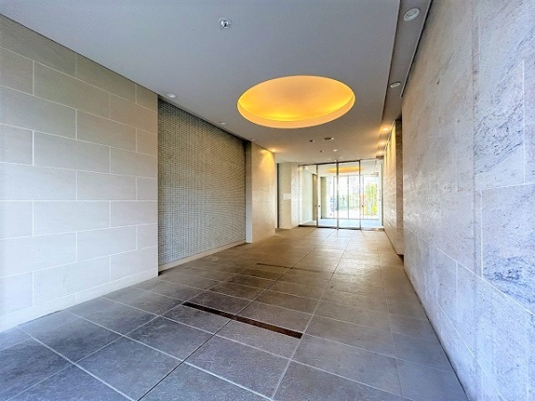 来賓を迎えるロビー