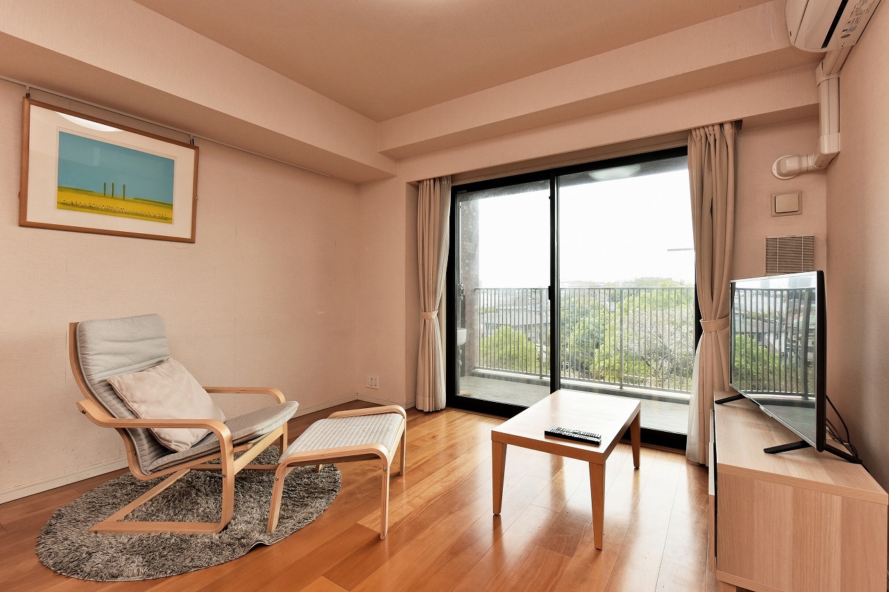 【LD/約13.0帖】ナチュラルな内装のため、北欧風やモダンなどさまざまなインテリアがなじみやすく、自分らしい空間づくりを楽しめます。