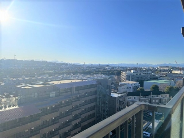 周辺を一望できる住戸自慢の眺望です