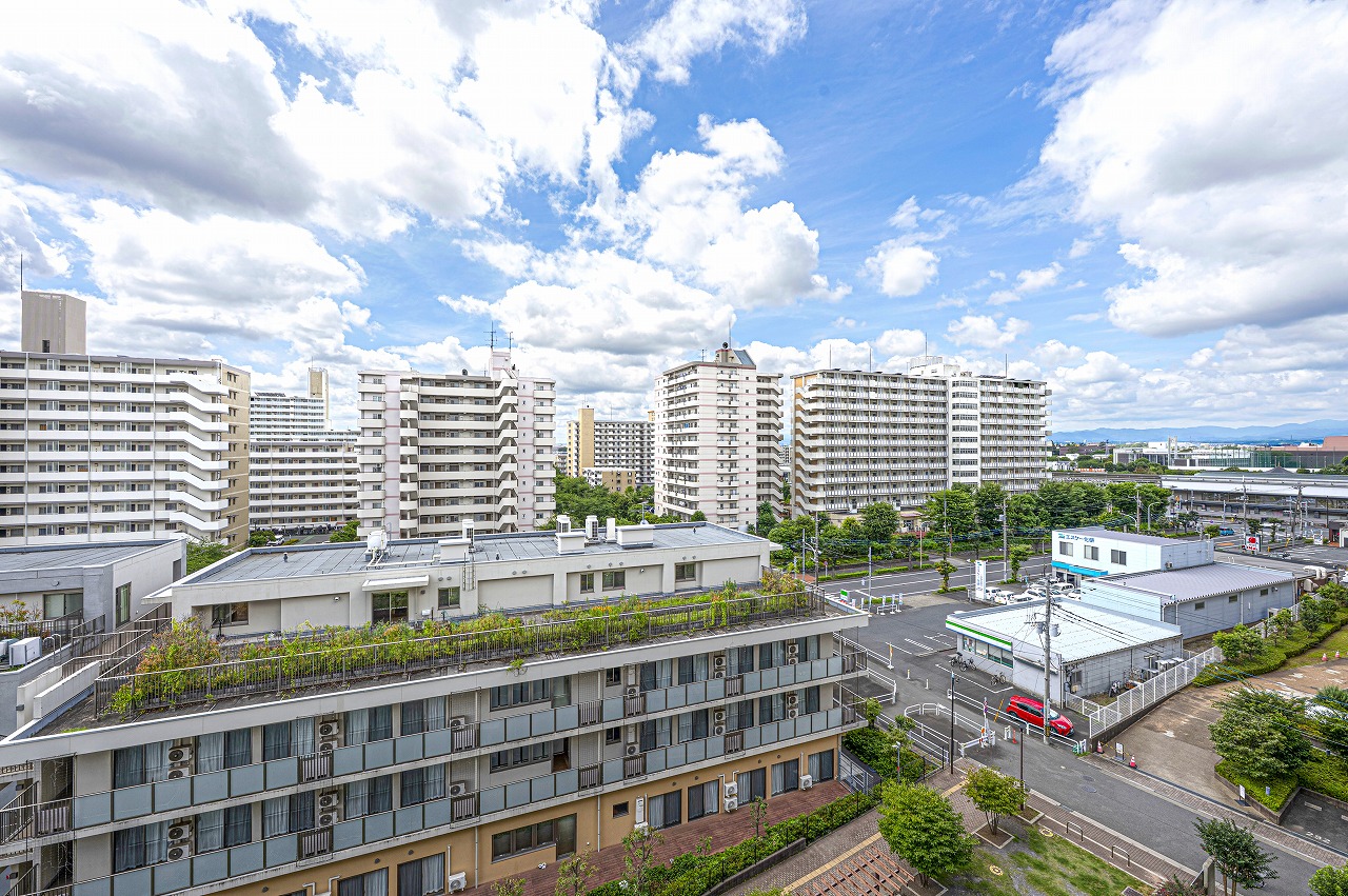 【住戸からの眺望写真】現況、前面に陽射しを遮る高い建物はありません。※眺望は将来にわたって保証するものではありません。