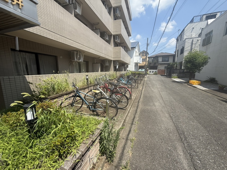 駐輪場