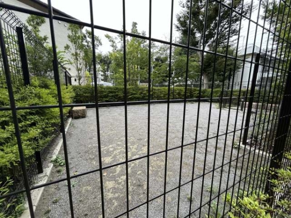敷地内にドッグランあり