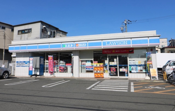ローソン調布田川一丁目店まで徒歩2分（約140ｍ）