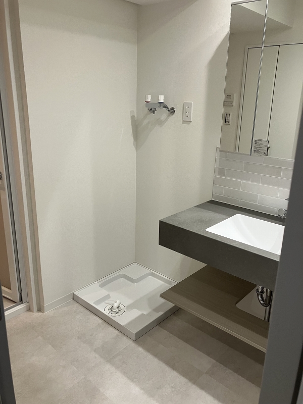 洗濯機防水パン新規交換済みです。