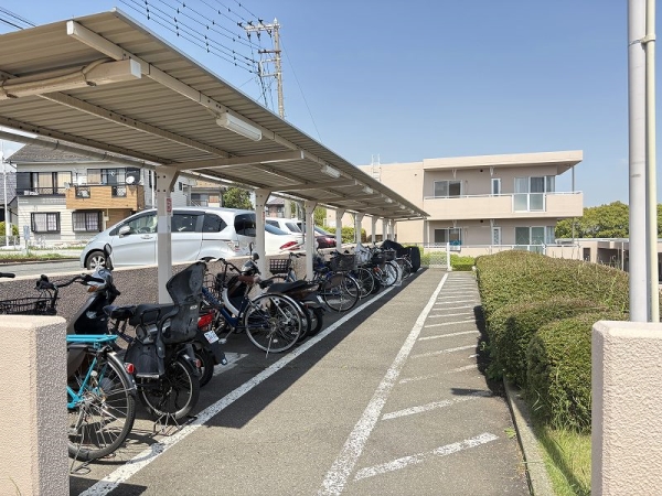 駐輪場(屋根付き・屋根なし併設)