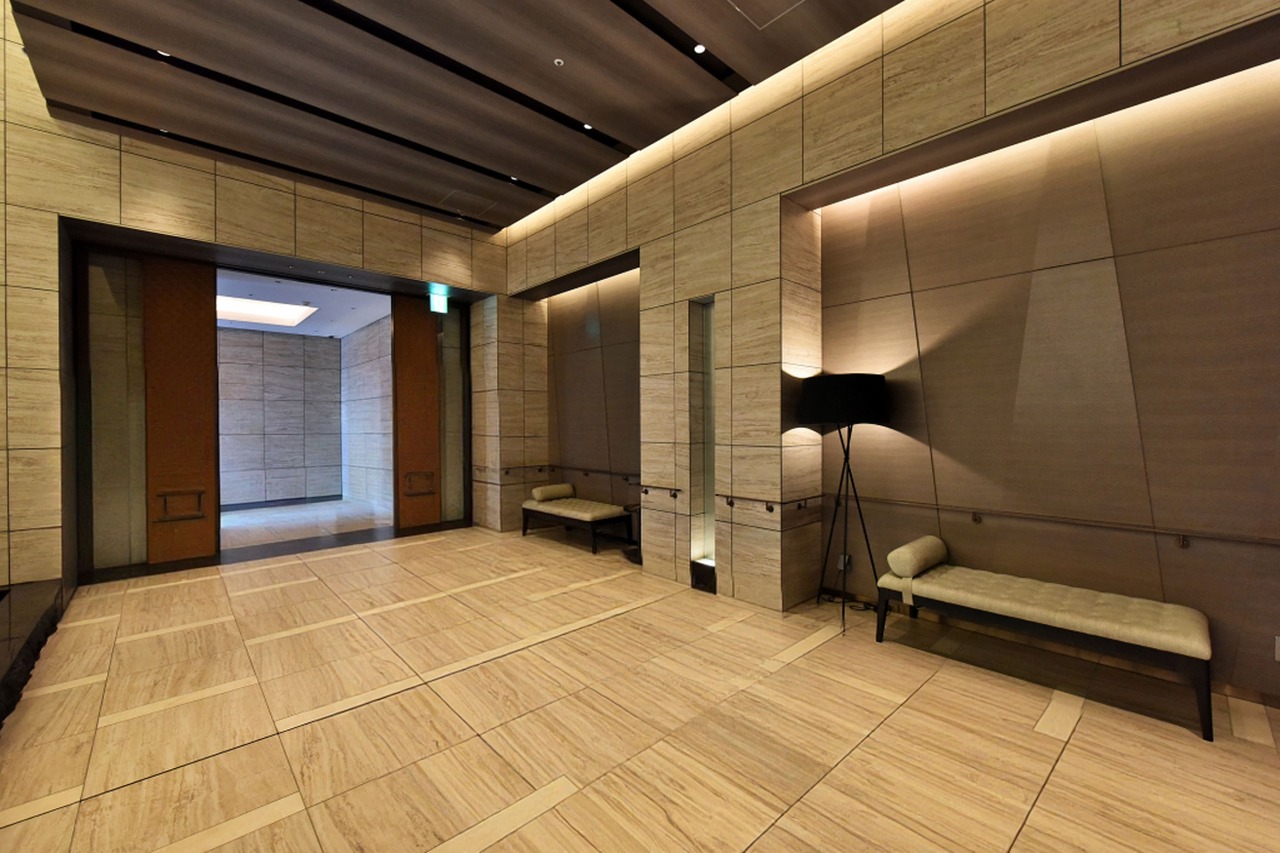 エントランスコリドー