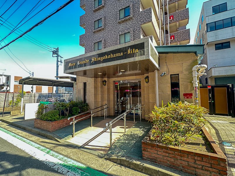 【エントランス】マンションの管理体制良好です！